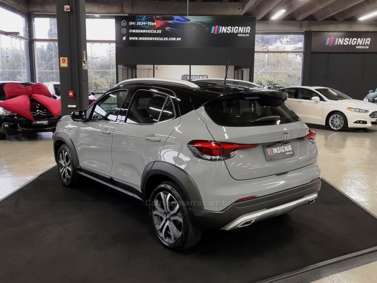 FIAT - PULSE - 2023 - Cinza