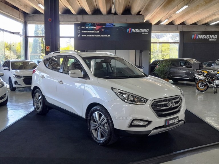 HYUNDAI - IX35 - 2017 - Branca