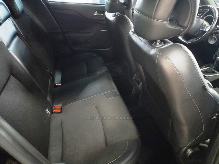 CITROËN - DS4 - 2015 - Preta