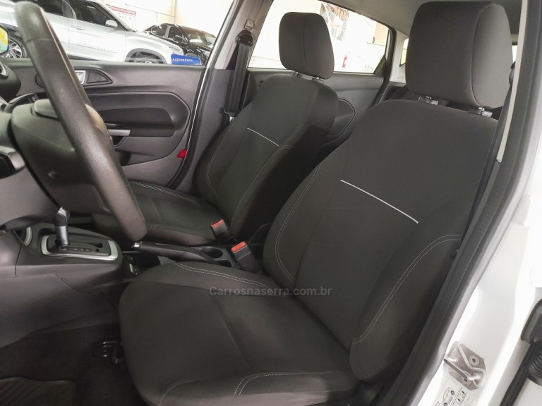 FORD - FIESTA - 2016 - Branca