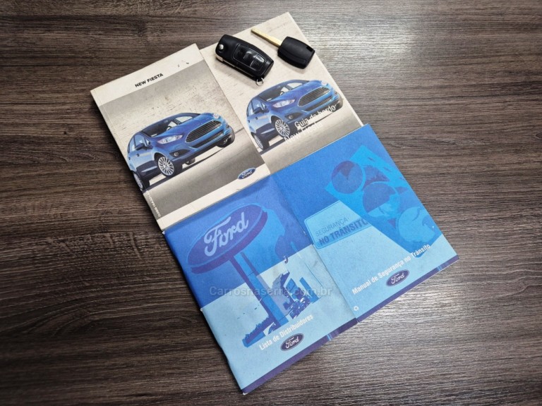 FORD - FIESTA - 2016 - Branca