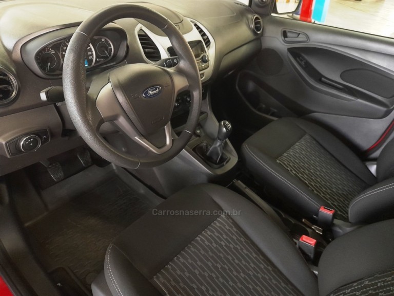 FORD - KA - 2019 - Vermelha