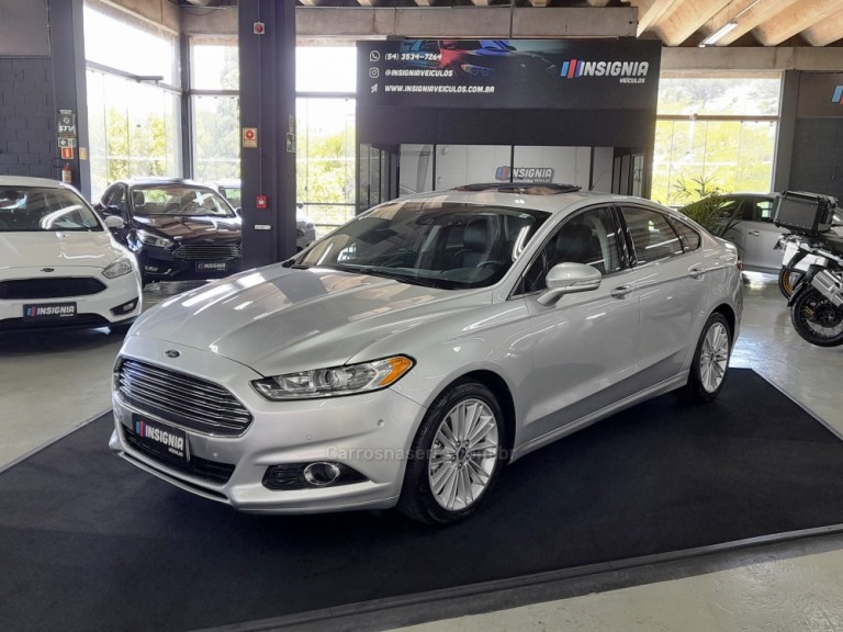 FORD - FUSION - 2015 - Prata