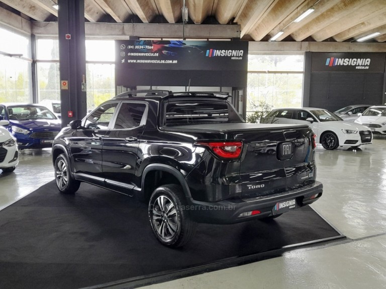 FIAT - TORO - 2023 - Preta