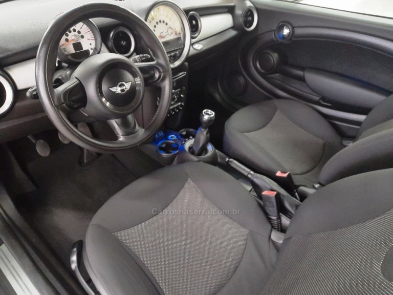 MINI - ONE - 2013 - Verde
