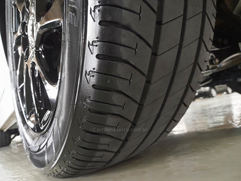 AUDI - A3 - 2014 - Branca