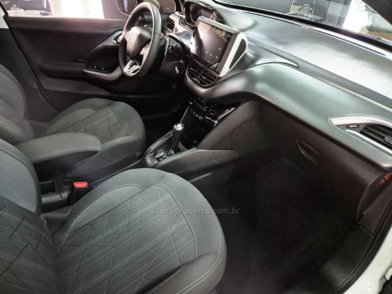 PEUGEOT - 208 - 2016 - Branca