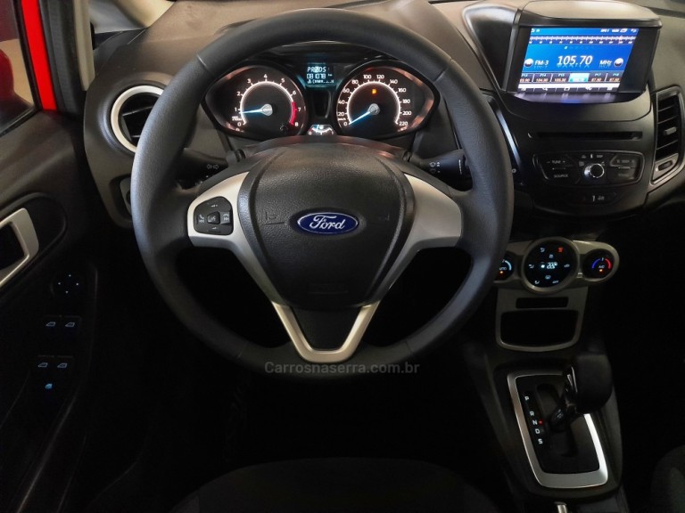 FORD - FIESTA - 2018 - Vermelha