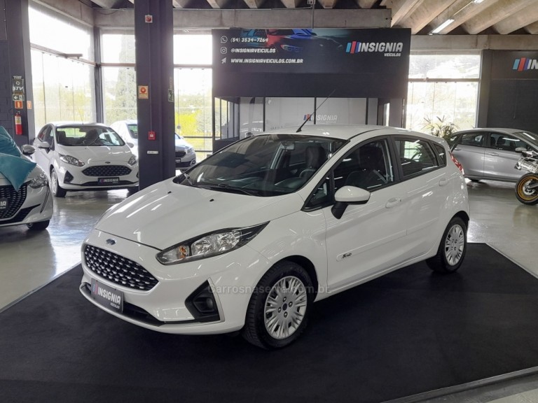 FORD - FIESTA - 2018 - Branca