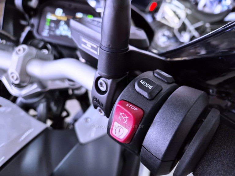 BMW - R 1250 - 2024 - Branca