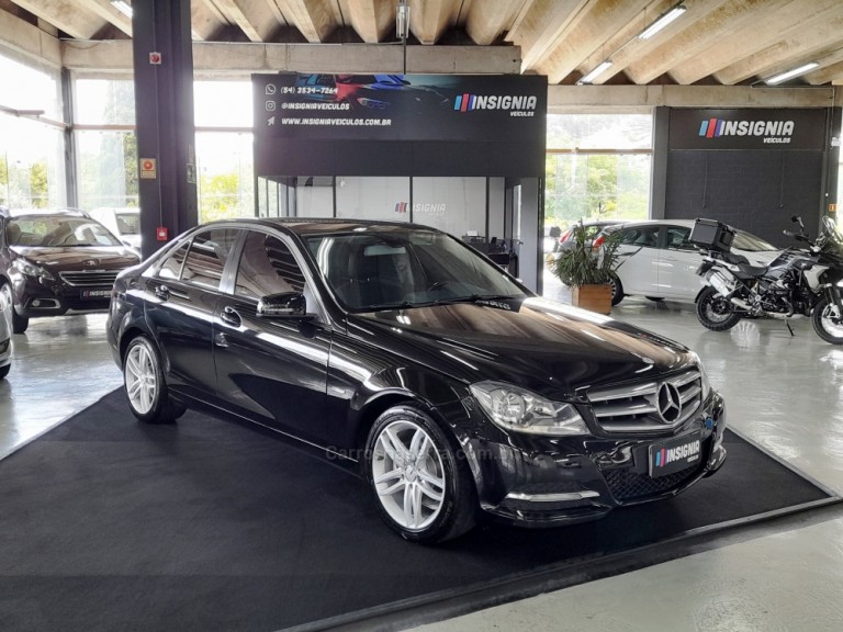 MERCEDES-BENZ - C 180 - 2012 - Preta