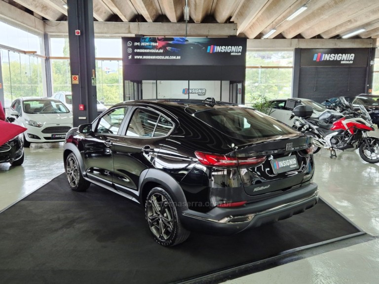 FIAT - FASTBACK - 2023 - Preta