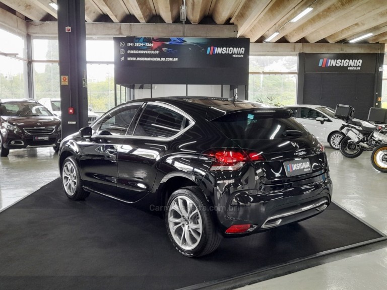 CITROËN - DS4 - 2015 - Preta