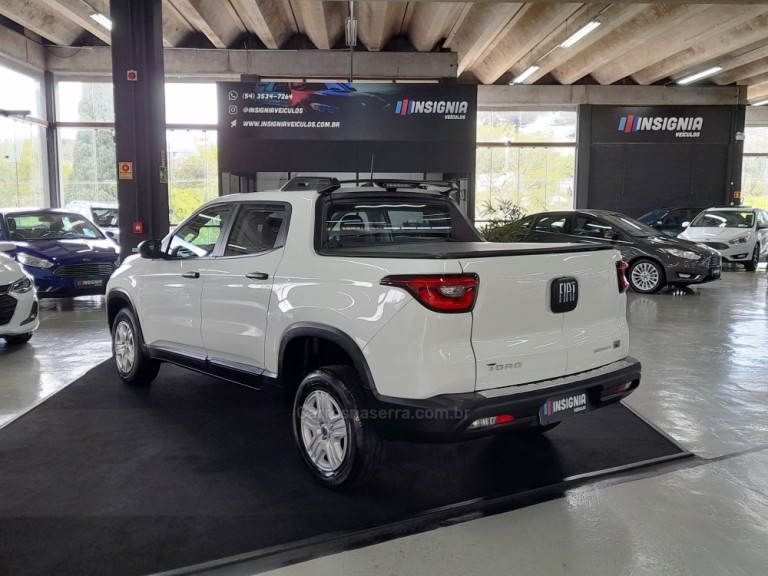 FIAT - TORO - 2022 - Branca