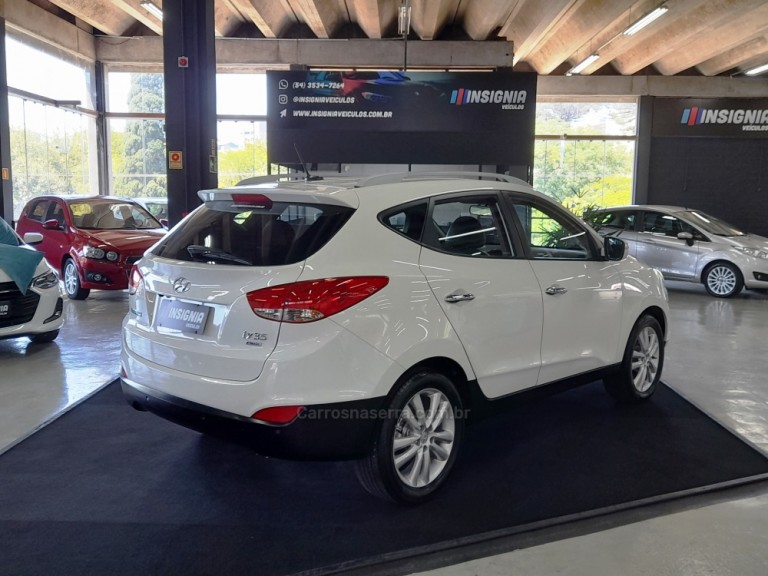 HYUNDAI - IX35 - 2013 - Branca