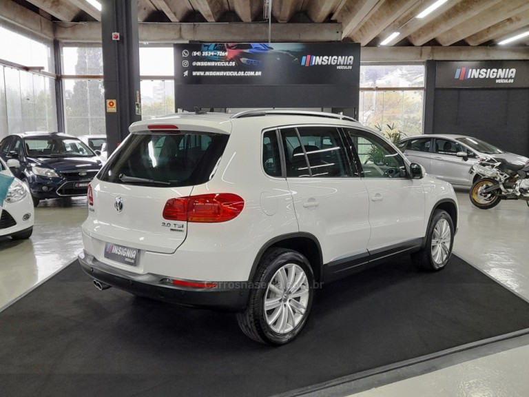 VOLKSWAGEN - TIGUAN - 2013 - Branca