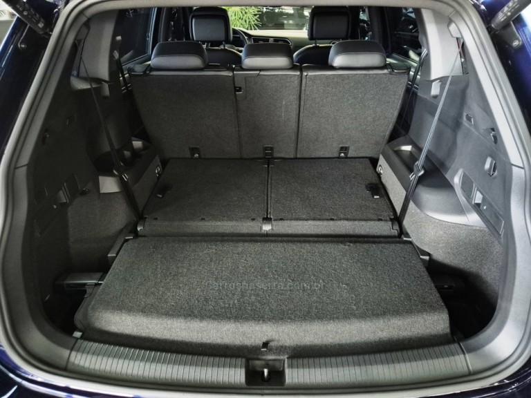 VOLKSWAGEN - TIGUAN - 2024 - Azul