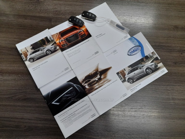 AUDI - A3 - 2014 - Branca