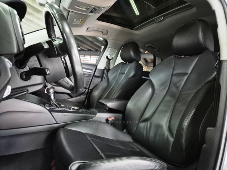 AUDI - A3 - 2016 - Branca