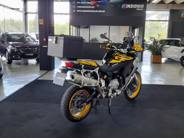 BMW - F 850 GS ADVENTURE PREMIUM 40 ANOS - 2021 - Preta