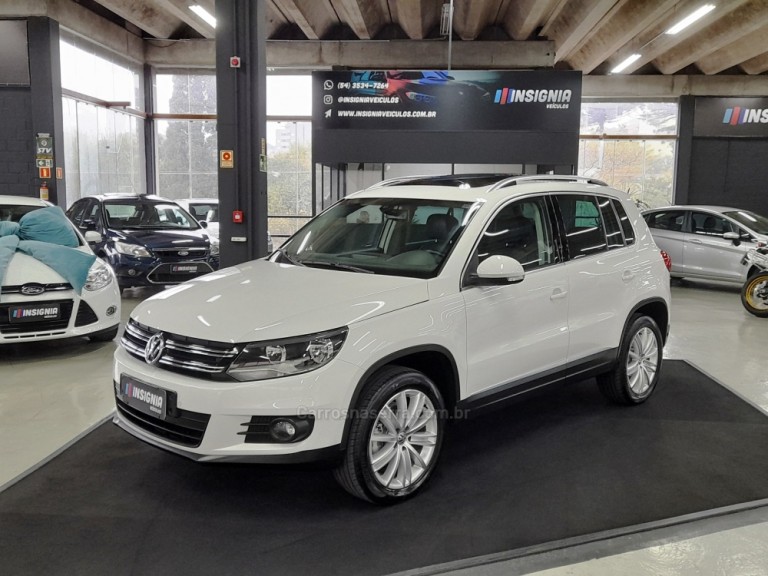 VOLKSWAGEN - TIGUAN - 2013 - Branca