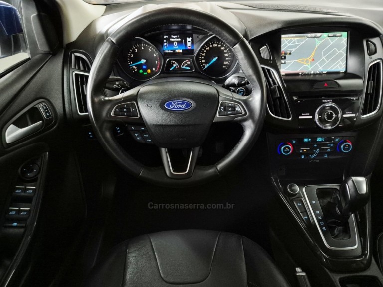 FORD - FOCUS - 2016 - Azul