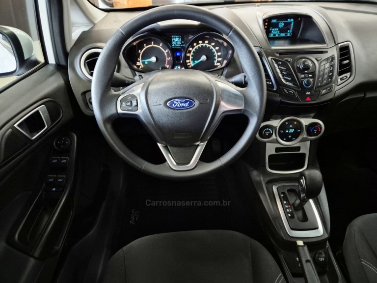 FORD - FIESTA - 2016 - Branca