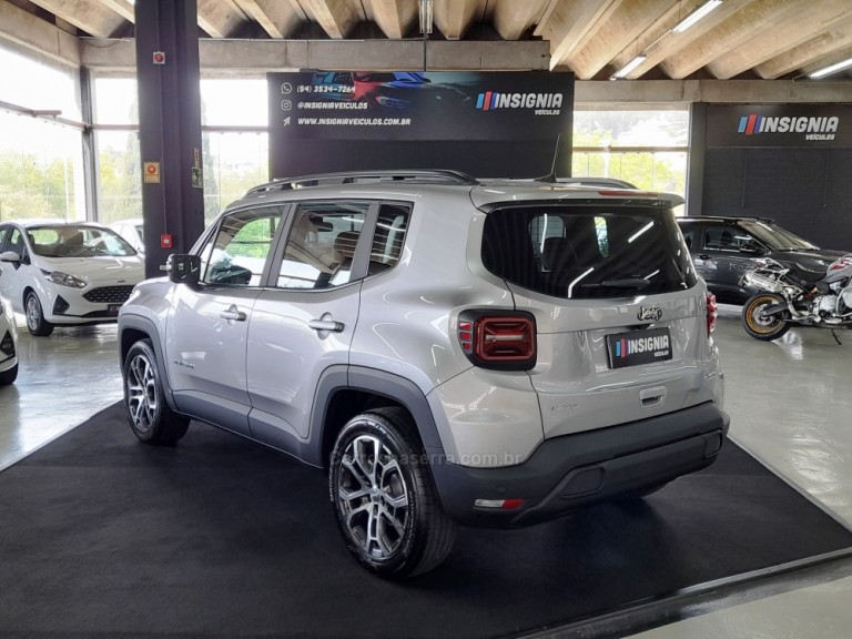 JEEP - RENEGADE - 2022 - Prata