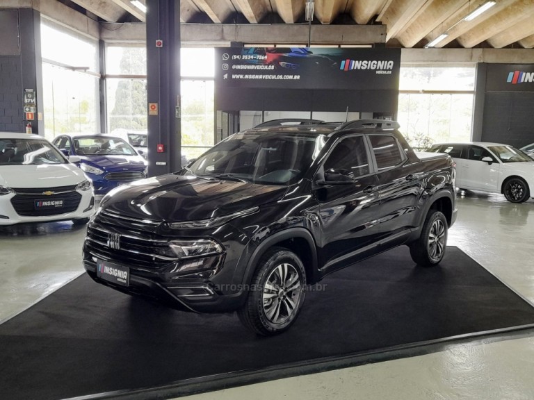 FIAT - TORO - 2023 - Preta