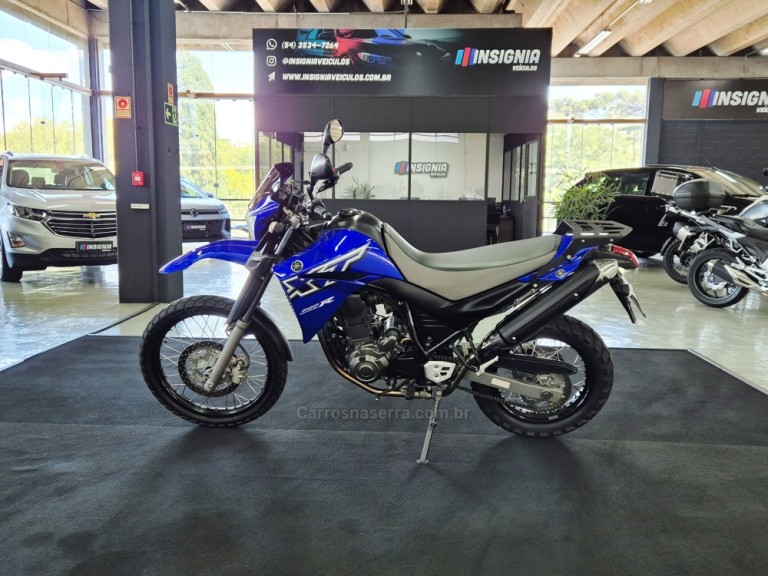 YAMAHA - XT - 2005 - Azul