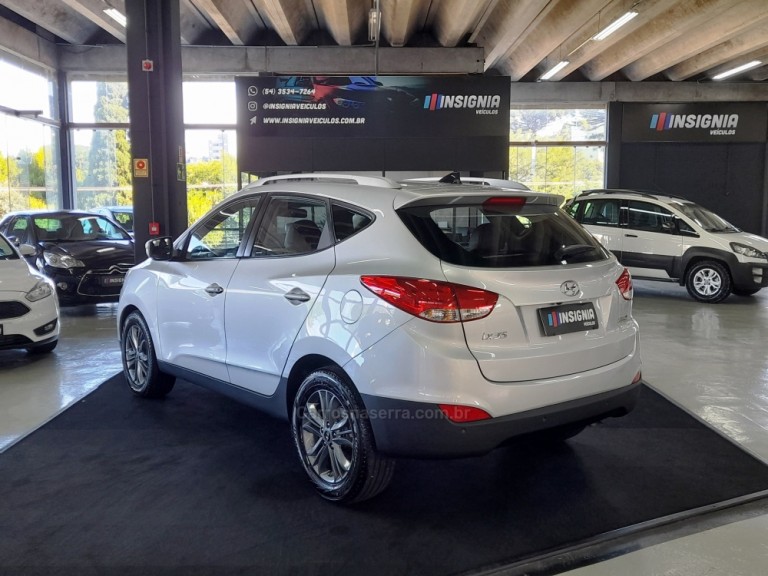 HYUNDAI - IX35 - 2019 - Prata