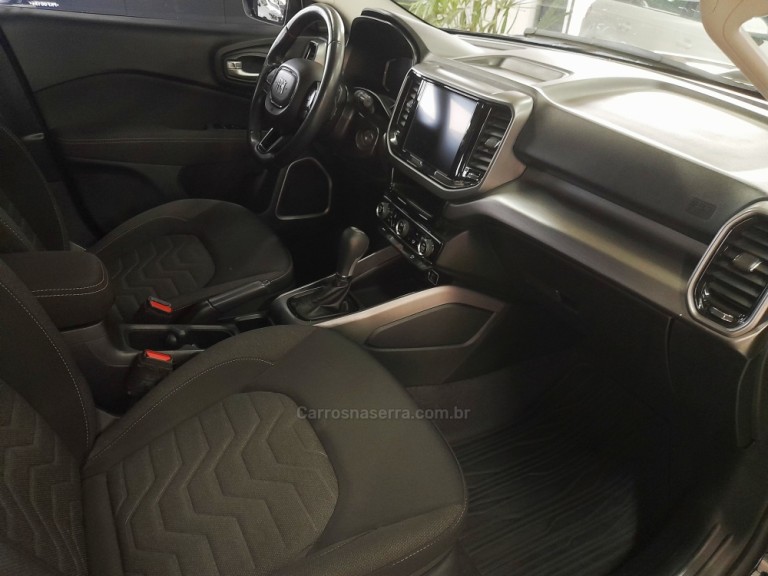 FIAT - TORO - 2023 - Preta