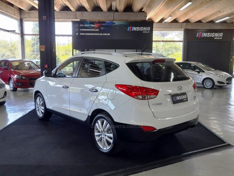 HYUNDAI - IX35 - 2013 - Branca