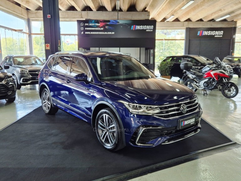 VOLKSWAGEN - TIGUAN - 2024 - Azul