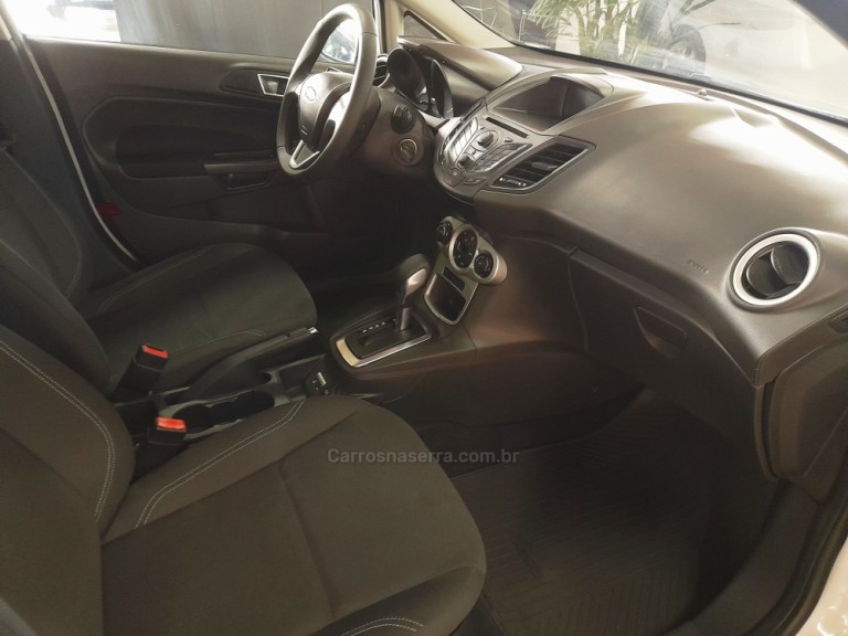 FORD - FIESTA - 2016 - Branca